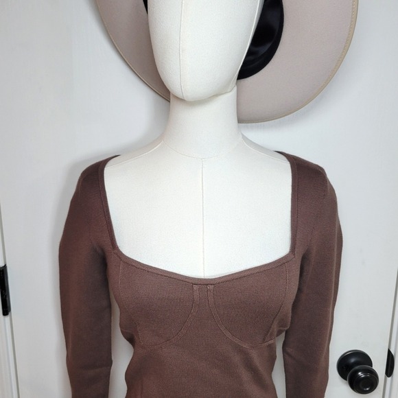 Abercrombie & Fitch Sweetheart Neck Brown Knit Long Sleeve Top Medium Fall Basic - Picture 3 of 8